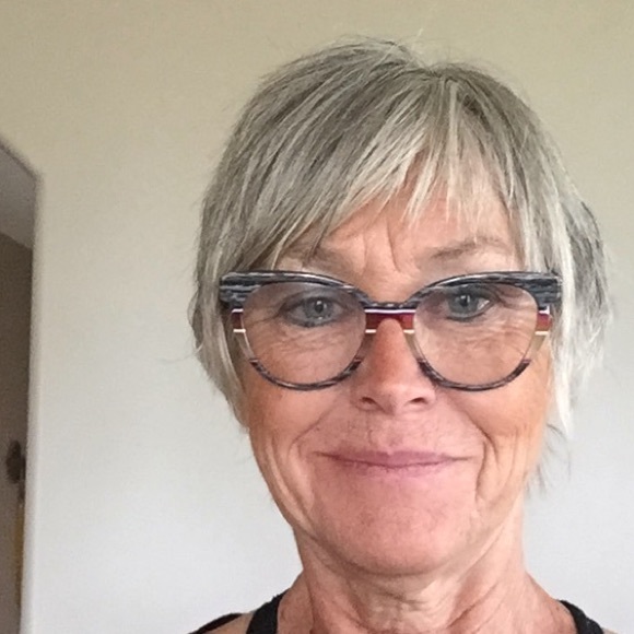 Meet your Posher, Mary - Picture 1 of 1